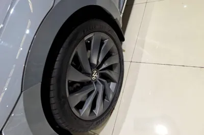 Volkswagen FAW-Volkswagen CC