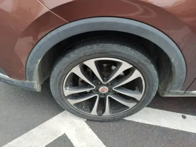Roewe RX3
