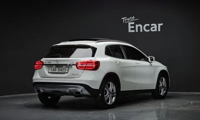 Mercedes-Benz GLA-Class