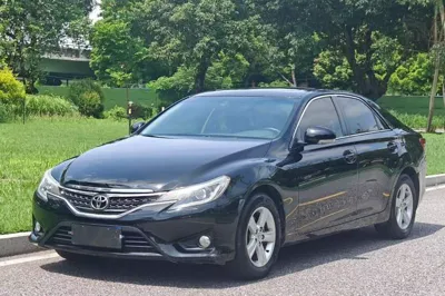 Toyota Reiz