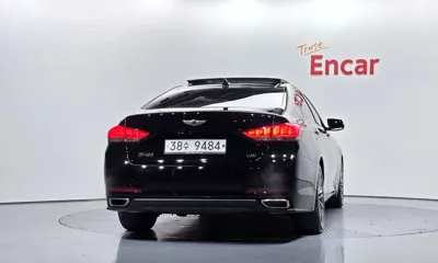 Hyundai Genesis
