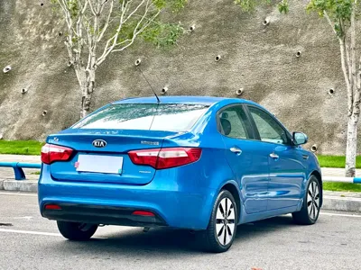 Kia K2