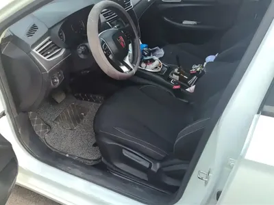 Roewe i5