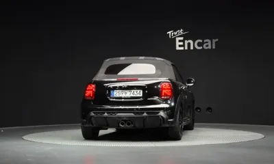 MINI Cooper Convertible