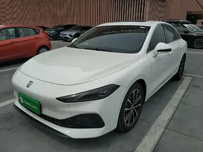 Roewe D7