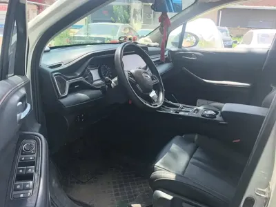GAC Motor Trumpchi GS4