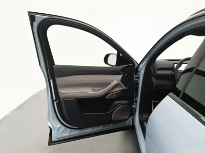 Nio ES7