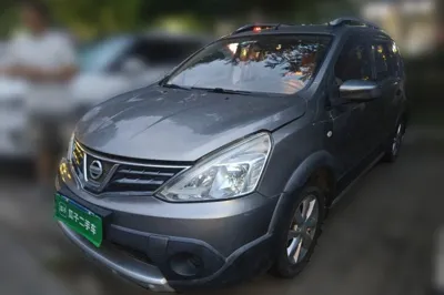 Nissan Livina