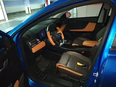 BYD e2