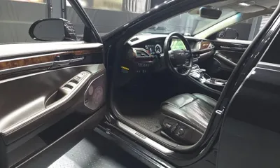 Genesis EQ900