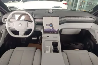 Nio EC7