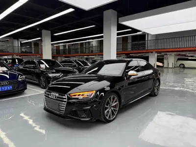 Audi S4