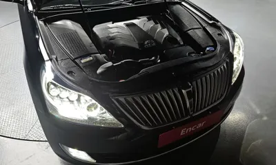 Hyundai Equus