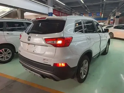 Changan CS75