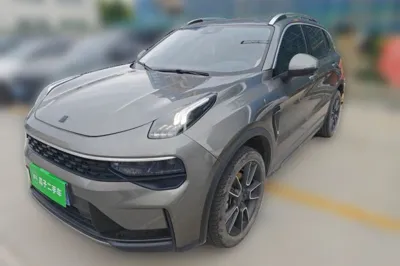 Lynk & Co 01