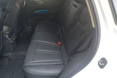 Hongqi HS3 PHEV