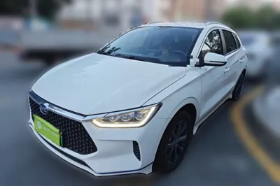 BYD e2