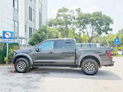 Ford F-150 Raptor
