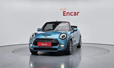 MINI Cooper Convertible
