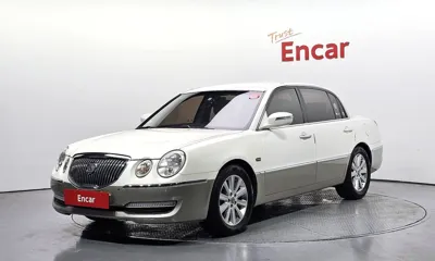 Kia Opirus
