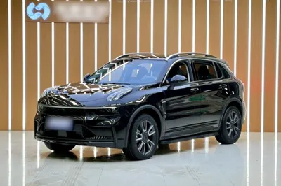 Lynk & Co 01