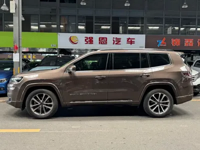 Jeep Grand Commander