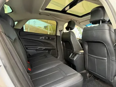 Ford Taurus