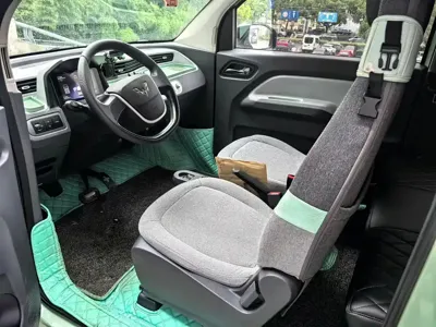 Wuling MINIEV