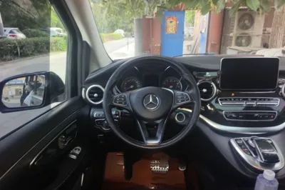 Mercedes-Benz V-Class