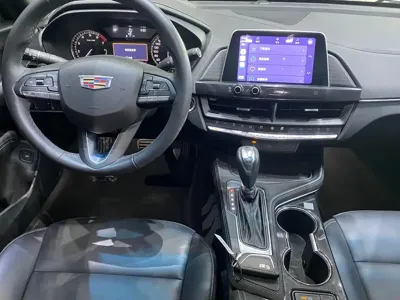 Cadillac CT4