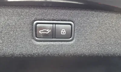 Genesis EQ900