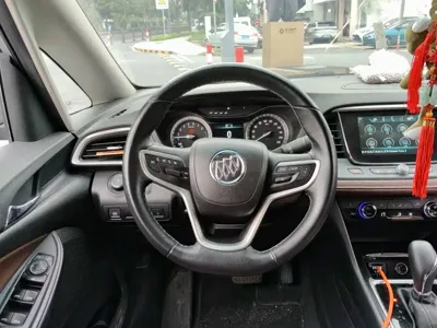 Buick GL6