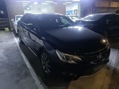 Toyota Reiz