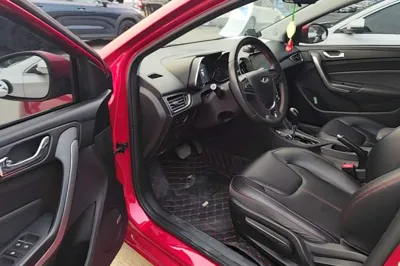 Chery Arrizo 5