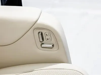 Li Auto Li MEGA