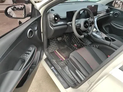 BYD e2