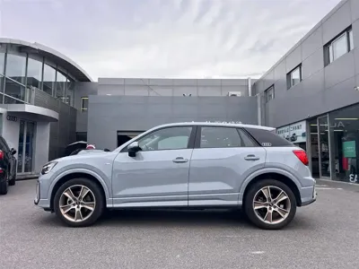 Audi Q2L