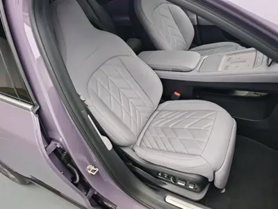 Nio EC6