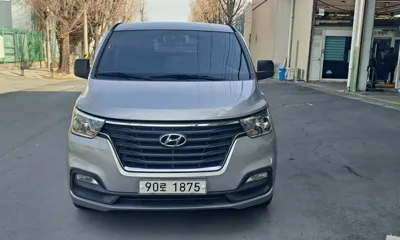 Hyundai Starex