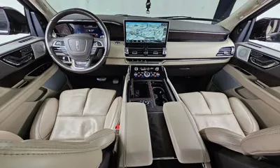 Lincoln Navigator