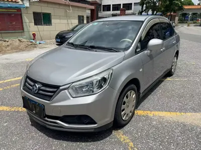 Venucia D50