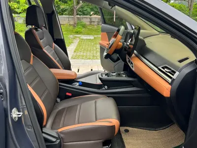 BYD e2