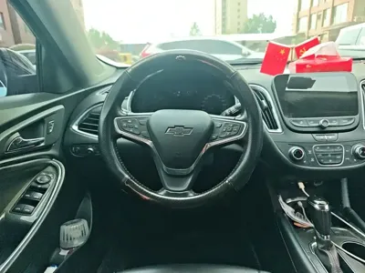 Chevrolet Malibu XL