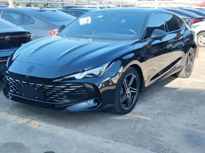 MG MG7