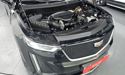 Cadillac XT6