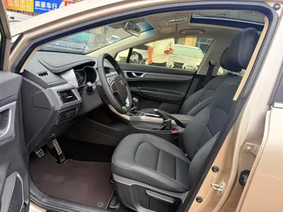 Geely Emgrand GS