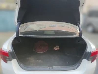 Toyota Reiz