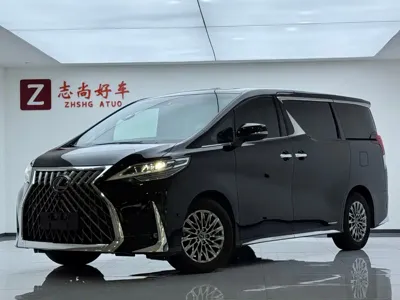 Lexus LM