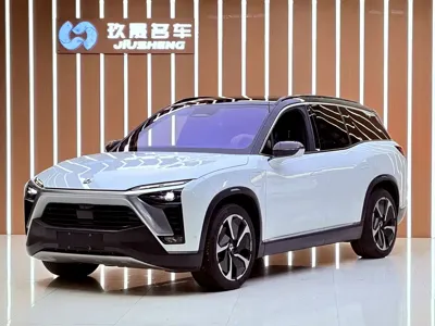 Nio ES8