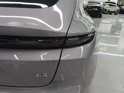 Nio ET5